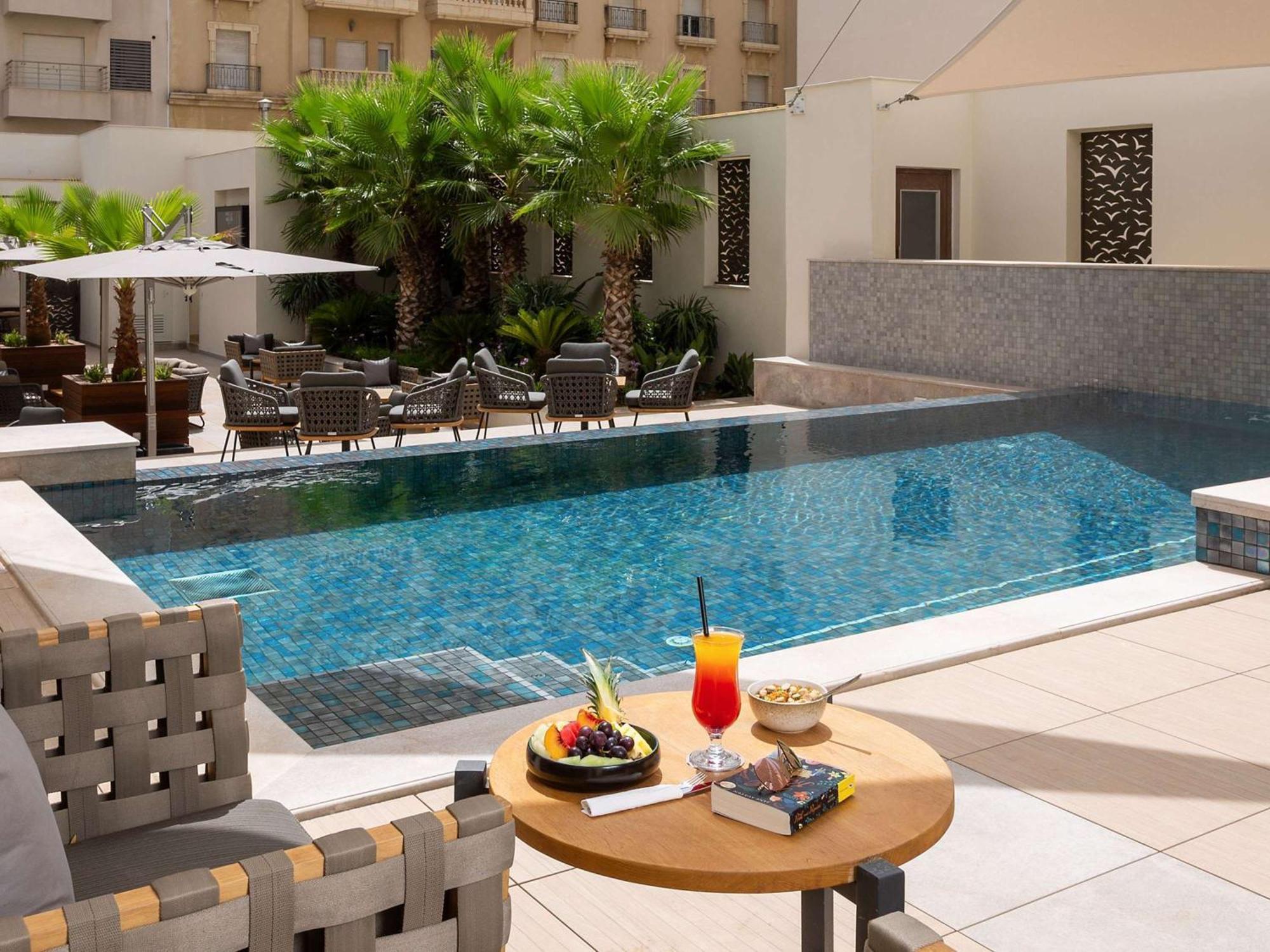 Novotel Tunis Lac Exterior photo