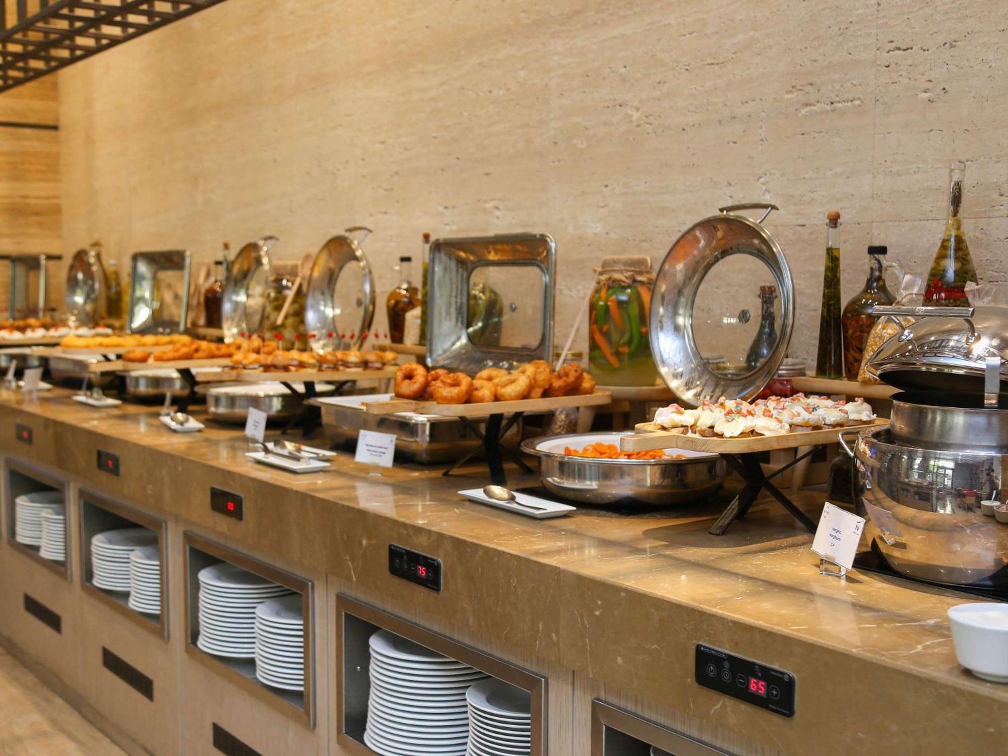Novotel Tunis Lac Exterior photo